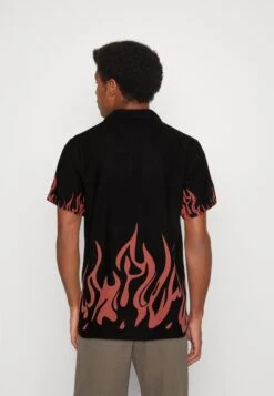 NIGHT ADDICT Gabe - Shirt - Black -Stock X efb97218e0274f2cb2e4989181ae717b