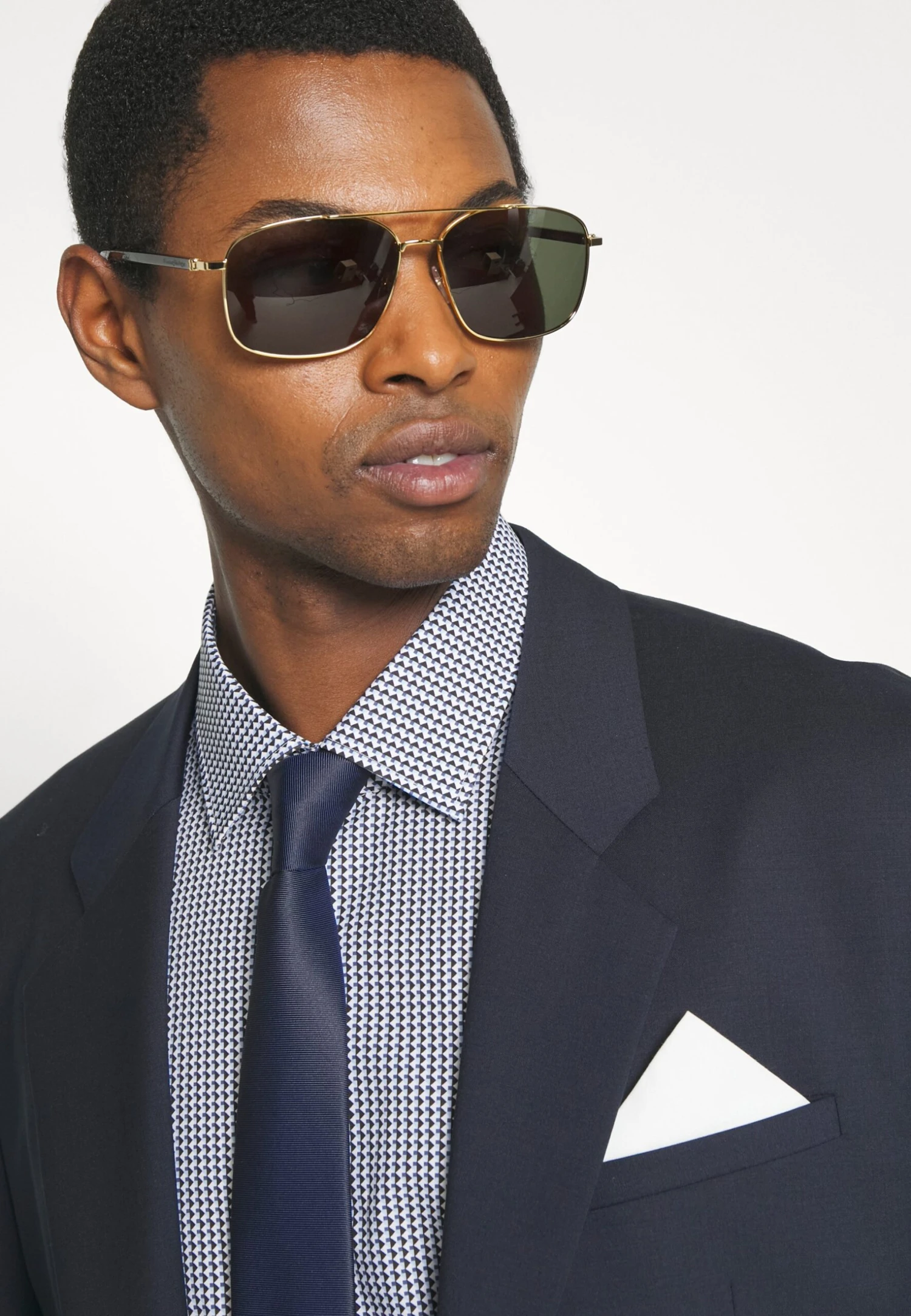 Hugo Teagan - Suit - Dark Blue Five 9 Hugo Teagan - Suit - Dark Blue Five - Image 7