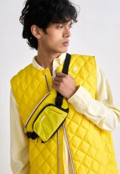 K-Way FERICY UNISEX - Bum Bag - Rose Pinkish -Stock X f0c7e6788b7241f0a6ac5b1eba16c0c3