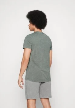 BJØRN BORG Print T-Shirt - Sedona Sage -Stock X f22bc0bcbeaa43c7a66c4a7b7adcf218