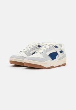 Puma Slipstream X Lauren London Unisex - Trainers - Vanilla Ice/Estate Blue -Stock X f254b0e1fdfa4f21ab9fda2e52bca975