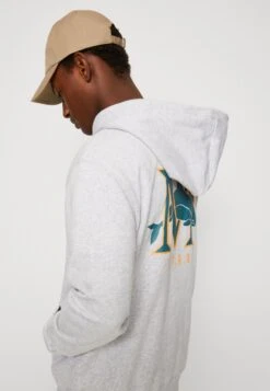 Makia Porpoise Hooded Unisex - Hoodie - Light Grey -Stock X f309ae2d84354b1e830eed89f19d7df7