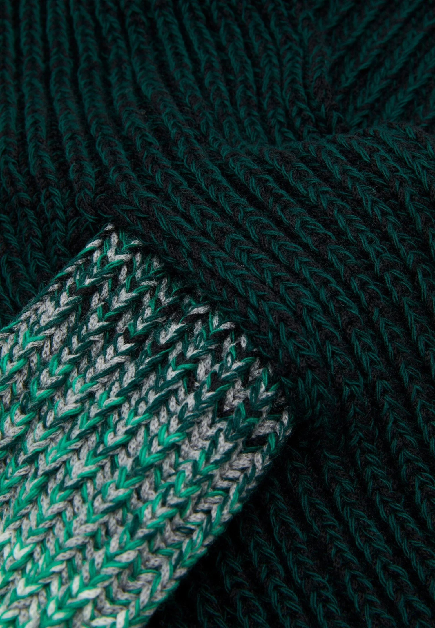 Missoni Scarf Unisex - Scarf - Gren/Black/White 6 Missoni Scarf Unisex - Scarf - Gren/Black/White - Image 4