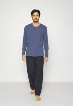 Boss Mix&Match Ls R - Pyjama Top - Marine 8 Boss Mix&Match Ls R - Pyjama Top - Marine -Stock X f3e6b9c2a5d44a8080bc40aae23575fc