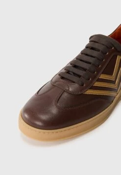 Missoni JOHN - Trainers - Dark Brown -Stock X f42f48cb342b45778ca58252c0d15058