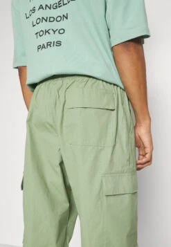 Nike Sportswear M Nk Club Wvn - Cargo Trousers -Stock X f47d8ec8c9104a139be22a31a81bd85b