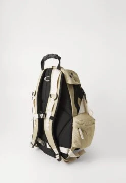 Oakley ICON BACKPACK UNISEX - Rucksack - Pebble/mist 17 Oakley ICON BACKPACK UNISEX - Rucksack - Pebble/mist -Stock X f4ceac91f9c34c81a99de1d22591464f
