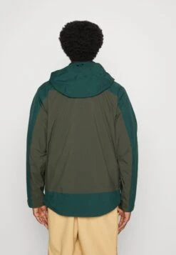 Oakley Earth Jacket - Soft Shell Jacket - New Dark Brush/Hunter Green 10 Oakley Earth Jacket - Soft Shell Jacket - New Dark Brush/Hunter Green -Stock X f5d9683d0a5945cf8a5daab916dc7927