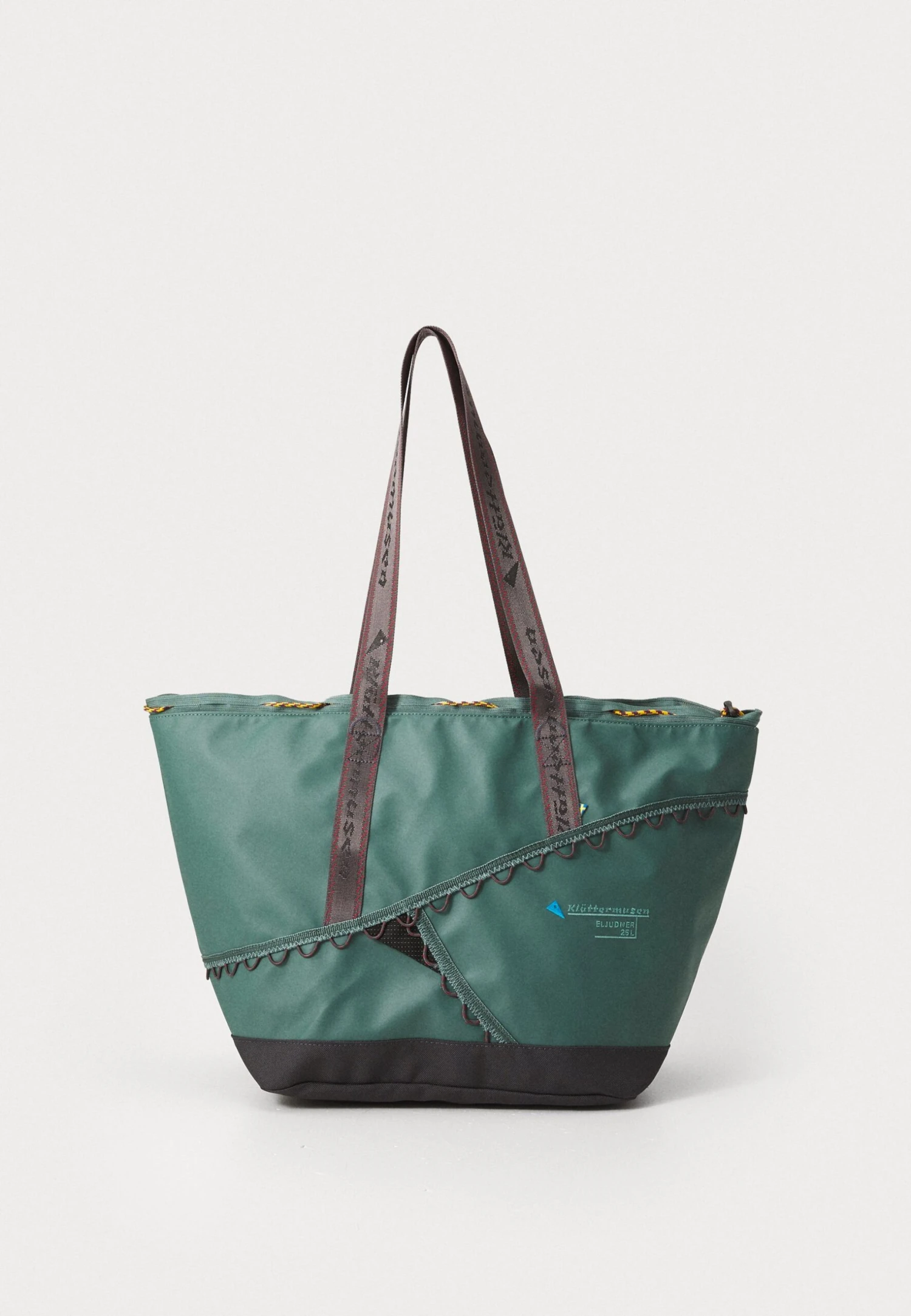 Klättermusen ELJUDNER BAG 25L UNISEX - Sports Bag - Raven 8 Klättermusen ELJUDNER BAG 25L UNISEX - Sports Bag - Raven - Image 6