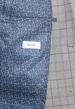 The Fashion Suit Piece Check - Suit - Grey -Stock X f6fe677d278b48b6b0f96384e5d669d3