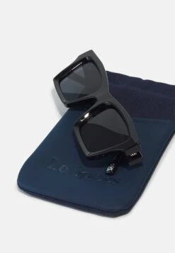 Le Specs Something Unisex - Sunglasses - Black -Stock X f74dbe9ada6a40d0bbc3ea1430e62e05