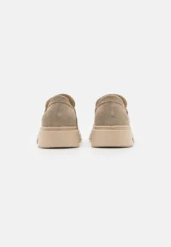 Marc O'Polo Mod Lars 4B - Slip-Ons - Taupe -Stock X f84659f353b54038ad7ee5e8949065df