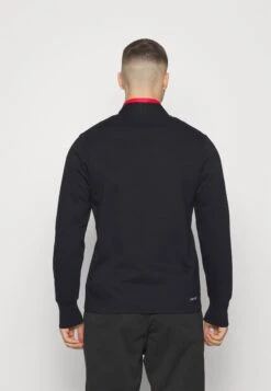 Dry Fit Issue - Zip-Up Sweatshirt - Black/White -Stock X f8a51c19c2724f1e8f9f61216bec3e59