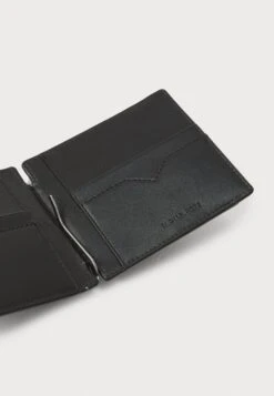 Michael Kors FLDG UNISEX - Wallet - Black -Stock X f8b73e9574804af09c82e9248eb0d3b4