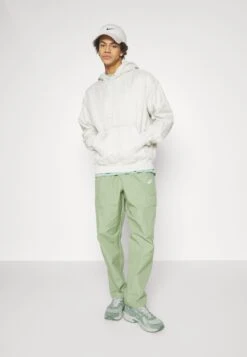 Nike Sportswear M Nk Club Wvn - Cargo Trousers -Stock X f8b7587d58a04c5abd5dbee17251b479