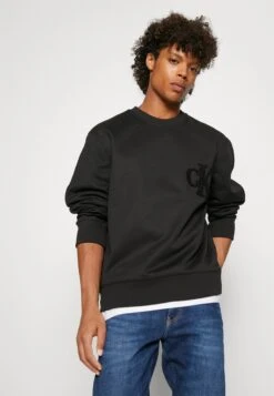 Calvin Klein Jeans Chenille Crew Neck - Sweatshirt - Ck Black -Stock X f923b893a84a4f52a9a53b069006fa8c