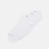 Men Sneaker 3 Pack - Socks - White -Stock X f98bd474a52d47daaedde7f570cf2de8