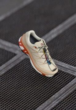 XT 6 GTX UNISEX - Trainers - Black/flame Scarlet/vanilla Ice -Stock X fa2bec340f5a40008cca97a52bcc421a