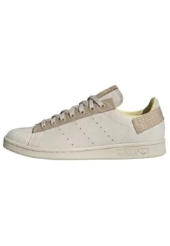 Adidas Originals Trainers - Beige