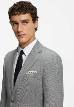 Boss Pocket Square - Open White Eleven