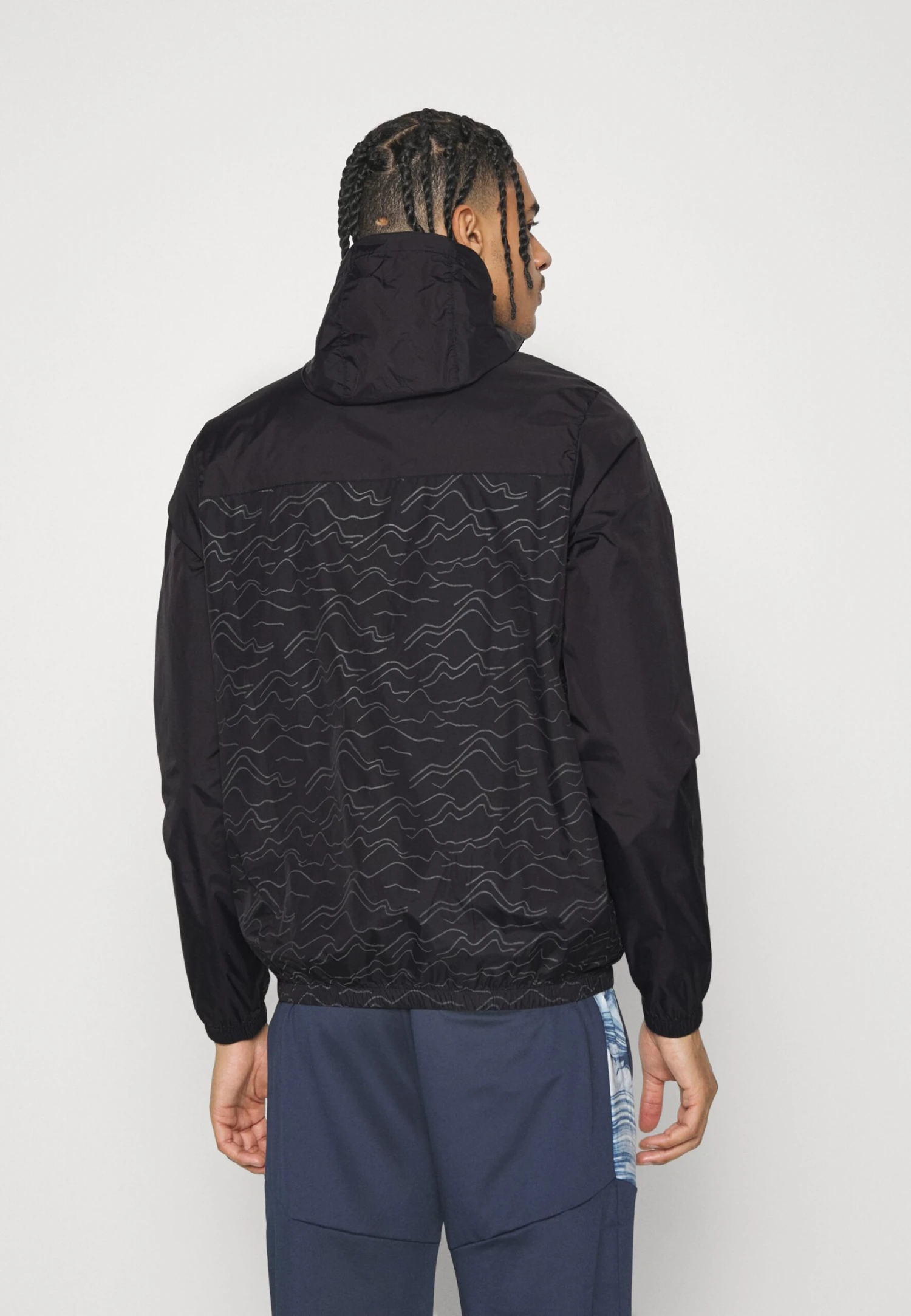 Ellesse Polomia Jacket - Training Jacket - Black 5 Ellesse Polomia Jacket - Training Jacket - Black - Image 3