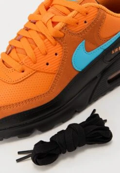 Nike Sportswear AIR MAX 90 - Trainers - Mandarin/blue Fury/black/white 18 Nike Sportswear AIR MAX 90 - Trainers - Mandarin/blue Fury/black/white -Stock X fc94d01807444e6d90209a5aa89a064e