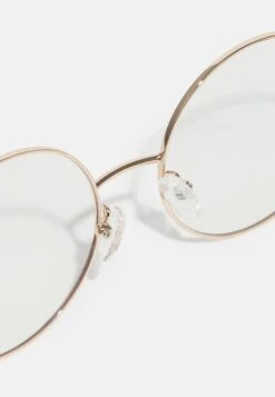 QUAY AUSTRALIA Roll With It Unisex - Blue Light Glasses - Gold/Clear -Stock X fcaf55eea7ad44448c8113cbd71115fb