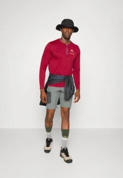 Patagonia Cap Cool Daily Graphic - Long Sleeved Top - Slow Going/Wax Red -Stock X fcb8a319bbb54374863b828b4a006ce5