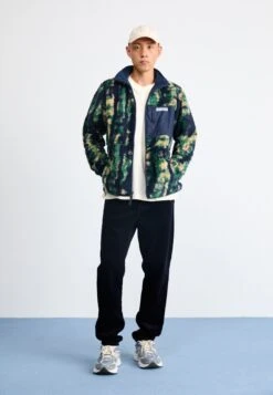 Columbia WINTER PASS™ REVERSIBLE - Fleece Jacket - Collegiate Navy -Stock X fd5604c450684637a7ae4fe63399482c