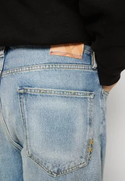 Scotch & Soda The Dean Loose - Jeans Tapered Fit - Prime Blue -Stock X fd6beeb3a66344d29f5de980101ac62b