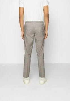 Motion The Seasonal- Suit - Beige -Stock X fe0728267c854949a17666a3a4474724