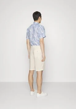 120% Lino Bermuda - Shorts - Champagne Soft Fade -Stock X fe41b12d3d7044099a965c824e244e94