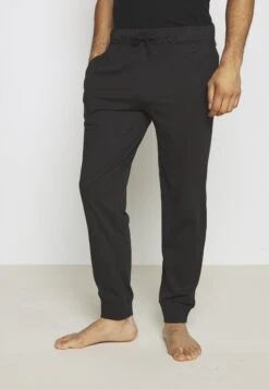Pier One 2 Pack - Pyjama Bottoms - Black/Khaki -Stock X fe5c2cc23c2e4fb890071d571c59f273