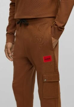 Hugo Dwellrom - Cargo Trousers - Brown Fourteen -Stock X feccba3f8e54493fa8ba7db666b90bb4